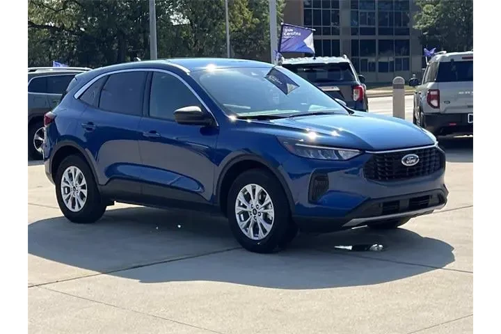 $22800 : Ford Escape 2023 AWD Active image 7