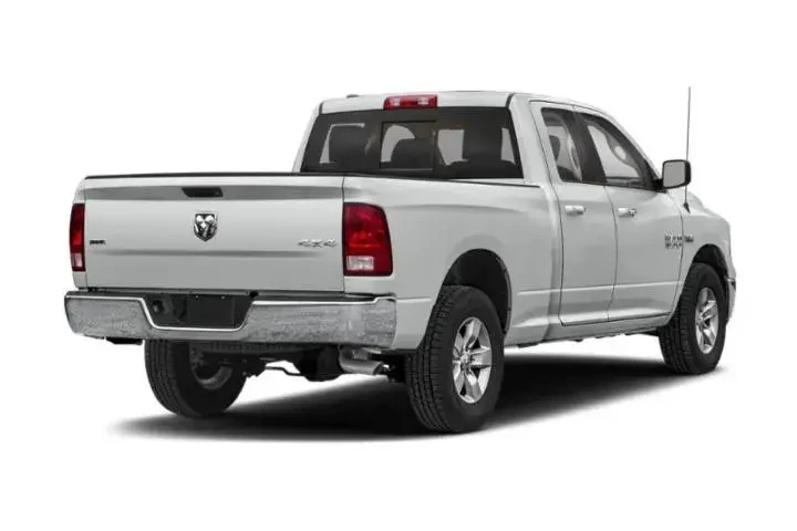 Ram 1500 Classic 2020 4x2 SL image 5