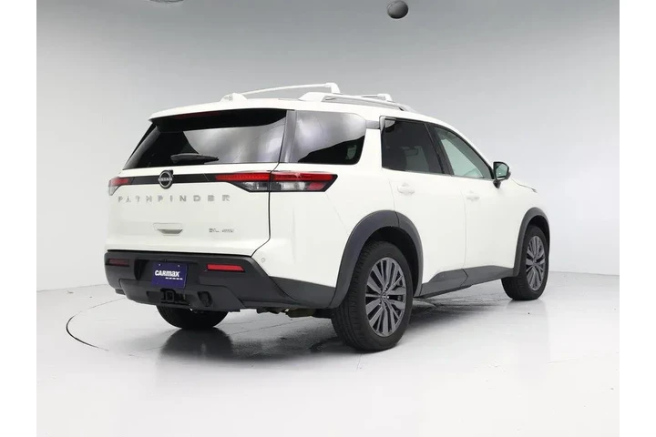 $30998 : Nissan Pathfinder 2023 AWD S image 8