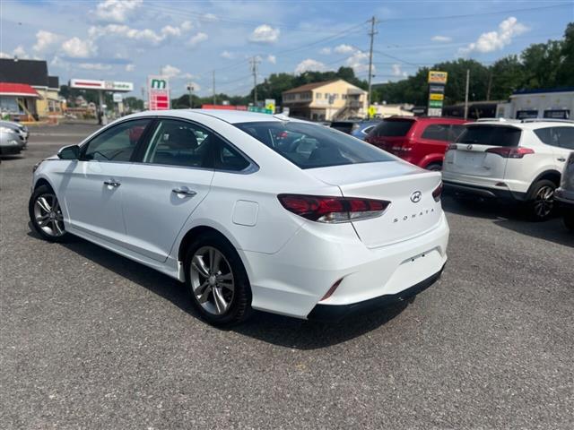 $11990 : 2018 SONATA image 5