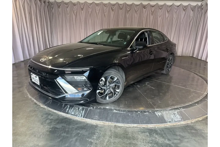 $21084 : Hyundai SONATA 2024 SEL 4dr image 1