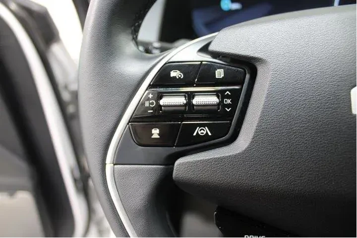 $27981 : Kia EV6 2024 Wind 4dr Crosso image 10