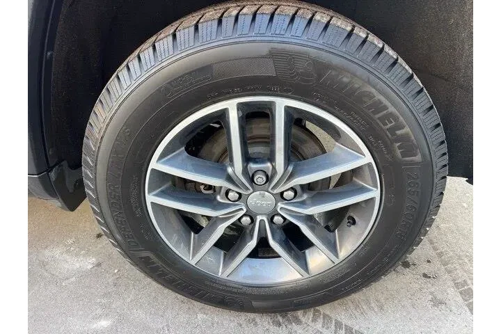 $15504 : Jeep Grand Cherokee 2018 4x4 image 9