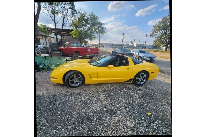 $14900 : 2001 CHEVROLET CORVETTE2001 C image 8