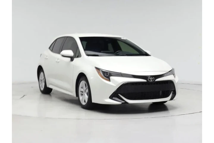 $18998 : Toyota Corolla Hatchback 202 image 1