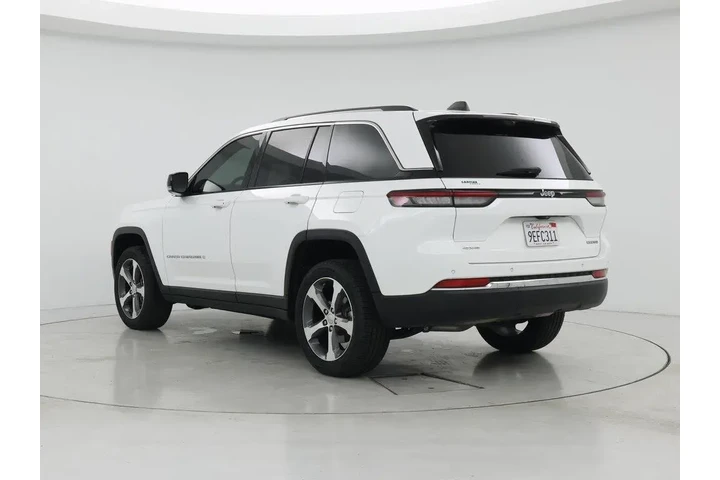 $33998 : Jeep Grand Cherokee 2023 4x4 image 2