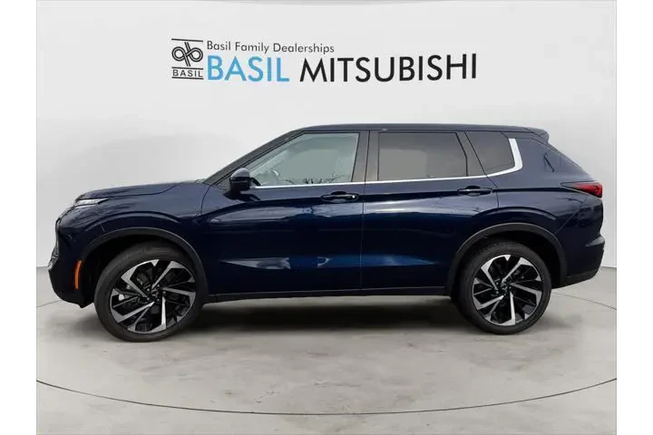 $26193 : Mitsubishi Outlander 2024 AW image 2
