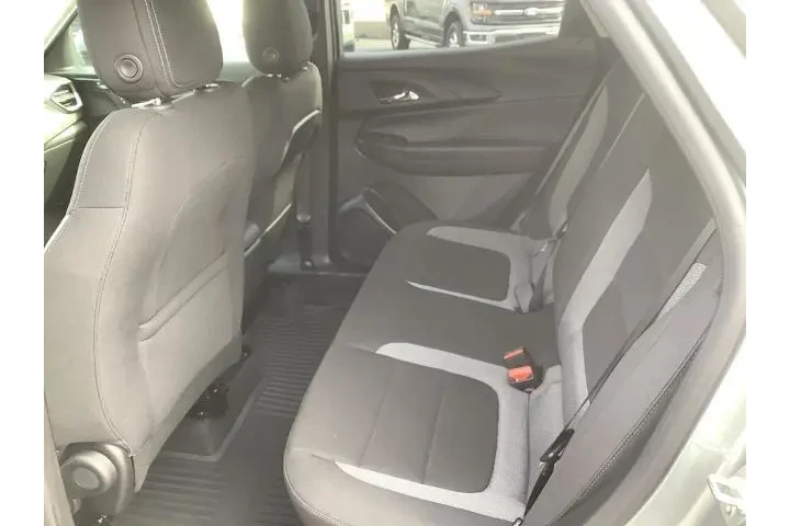 $24850 : Chevrolet Trailblazer 2025 L image 9