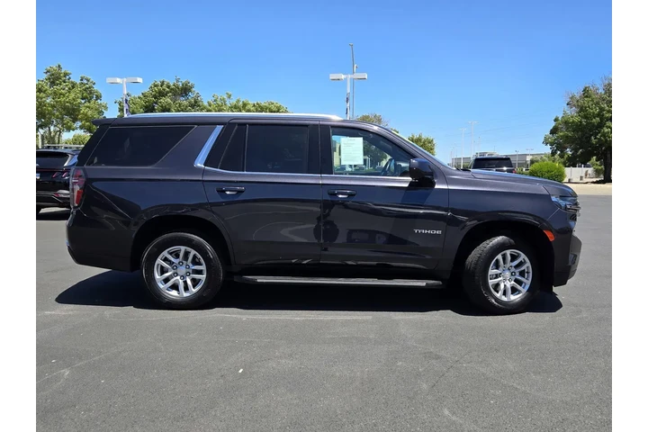 $44990 : Chevrolet Tahoe 2023 4x2 LT image 3