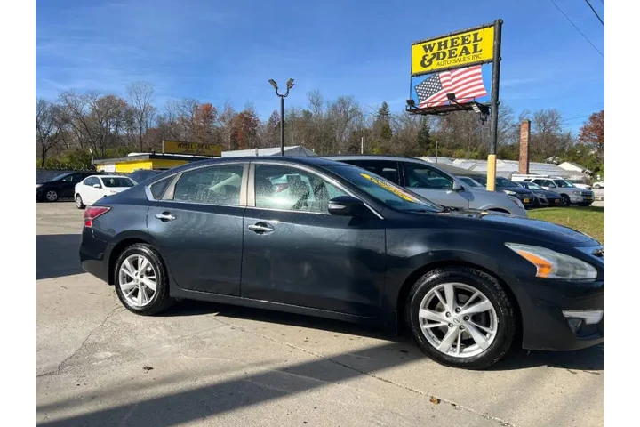 2015 Altima 2.5 SL image 1