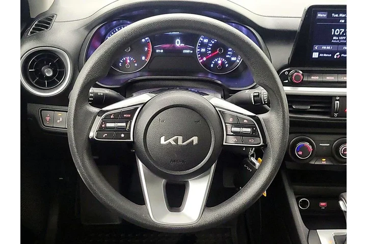 $19998 : Kia Forte 2024 LXS 4dr Sedan image 10