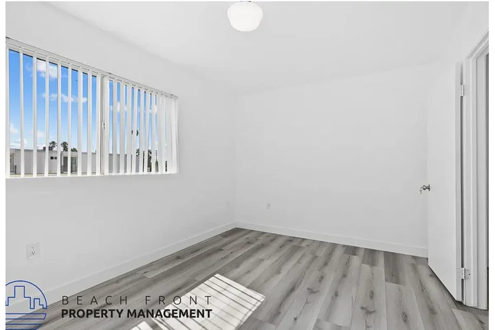 $2795 : $2,795 / 2br / 2bath image 4