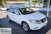 2014 Pathfinder Platinum 4WD en Austin