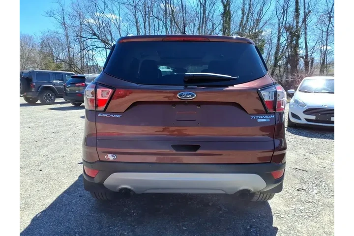 $16326 : Ford Escape 2018 AWD Titaniu image 8