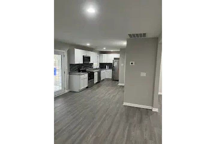Jose Rosales Constructions llc image 8