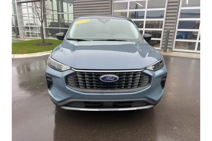 $23894 : Ford Escape 2024 AWD Active image 2