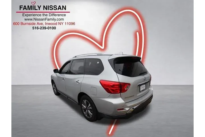 $13684 : Nissan Pathfinder 2019 4x4 S image 5