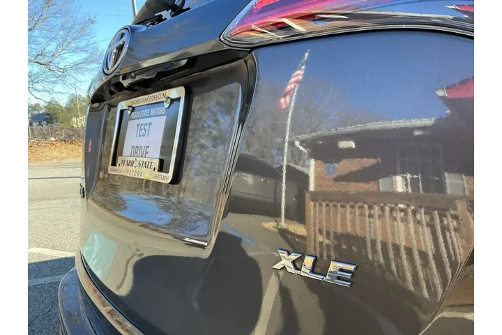 $15985 : Toyota RAV4 2018 XLE 4dr SUV image 10