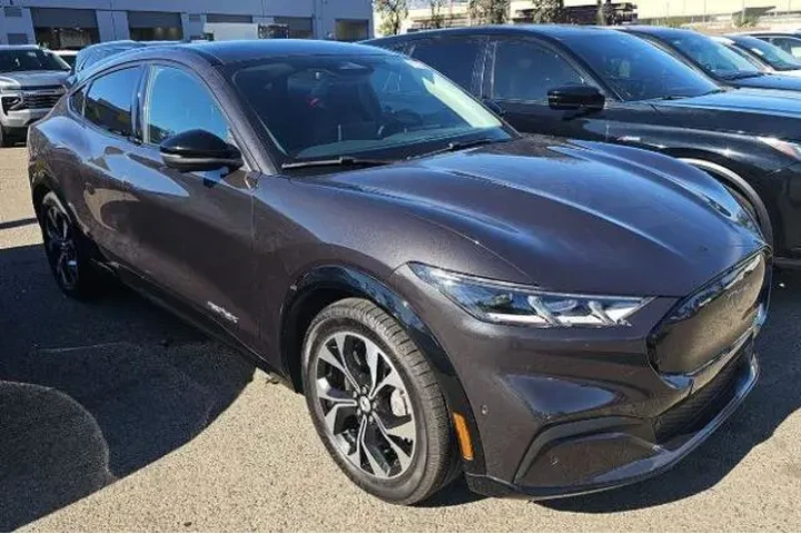 $25000 : Ford Mustang Mach-E 2021 AWD image 4