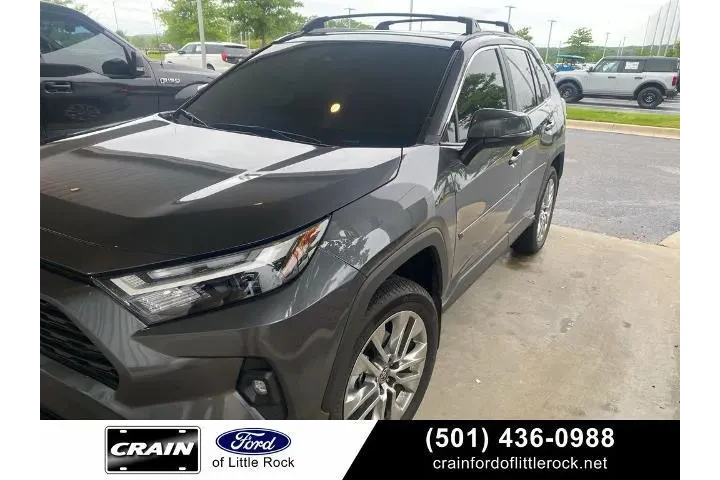 $37942 : Toyota RAV4 2025 XLE Premium image 1
