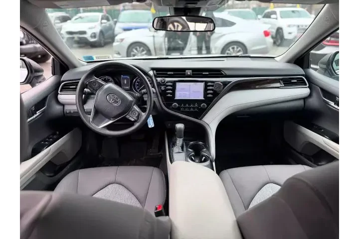 2019 TOYOTA CAMRY2019 TOYOTA image 6