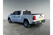 $38456 : Ram 1500 2025 4x4 Big Horn 4 thumbnail