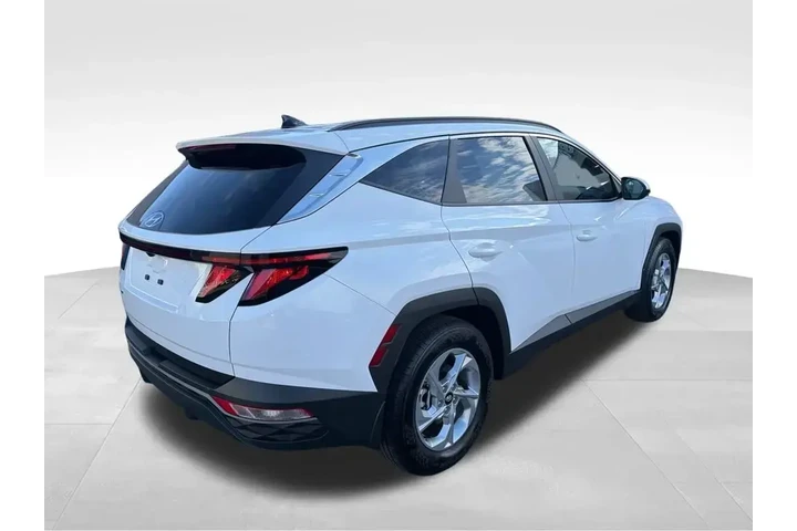 $23649 : Hyundai TUCSON 2024 SEL Flee image 5