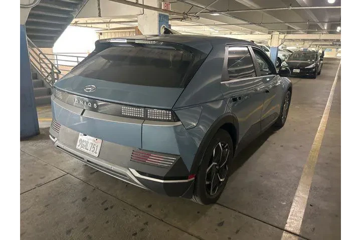 $24995 : Hyundai IONIQ 5 2023 SEL 4dr image 2