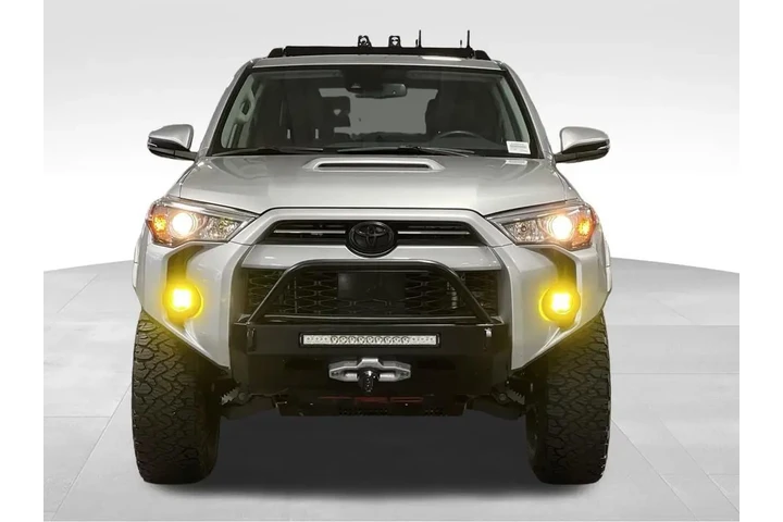 $39000 : 2020 4Runner TRD Off-Road Pre image 8