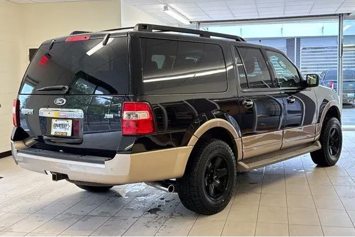 $10997 : Ford Expedition EL 2014 4x4 image 4