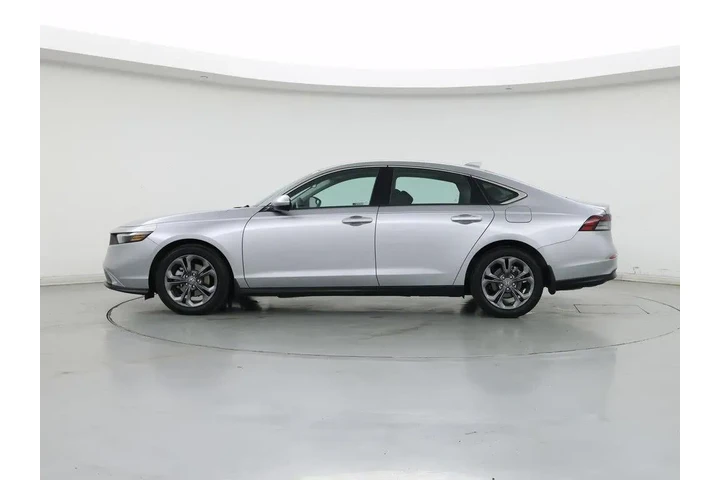 $26998 : Honda Accord 2023 EX 4dr Sed image 3