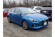 Hyundai ELANTRA GT 2018 4dr en Haverstraw