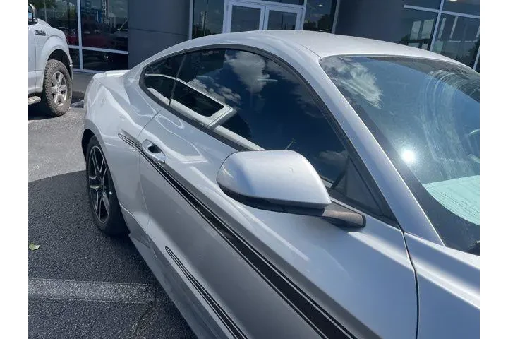 $16314 : Ford Mustang 2018 EcoBoost P image 3