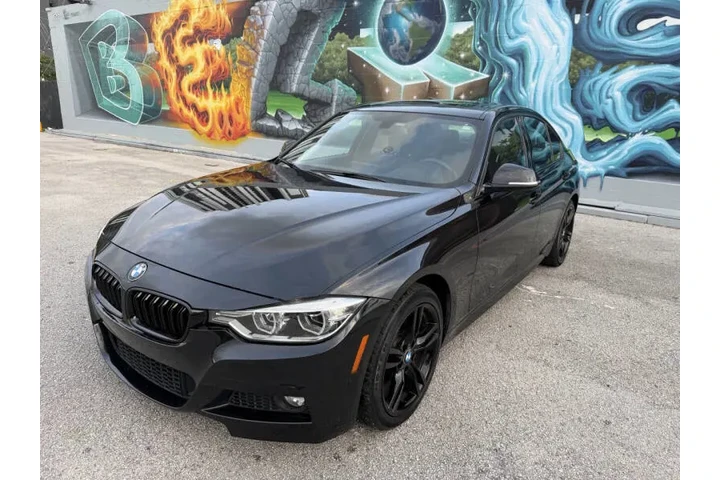 $13995 : 2018 BMW 3 Series 330i xDrive image 1