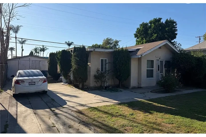 $2000 : MOVE IN NOW🌠Huntington Park📞 image 1