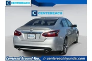$10555 : Nissan Altima 2017 2.5 SR 4d thumbnail