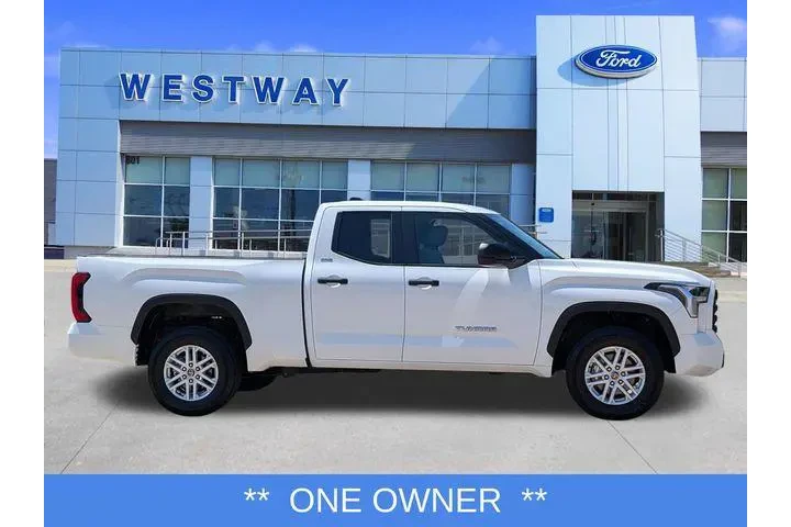 $35999 : Toyota Tundra 2024 4x4 SR5 4 image 2