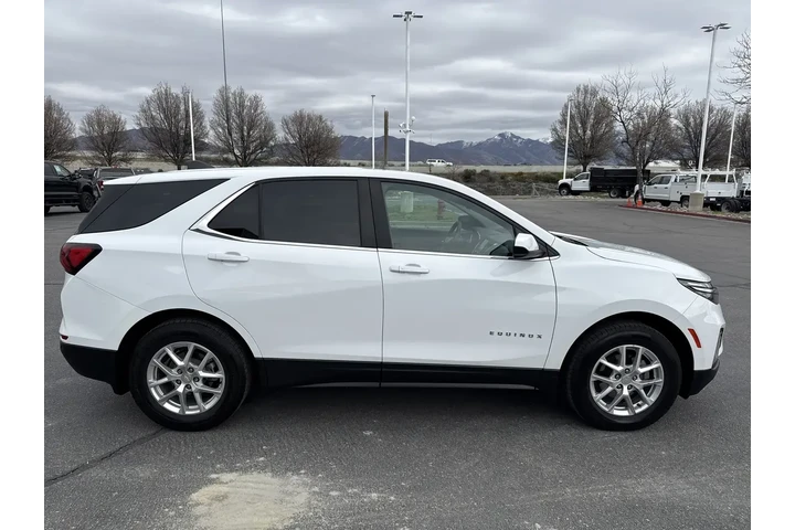 $21103 : Chevrolet Equinox 2023 4x4 L image 6