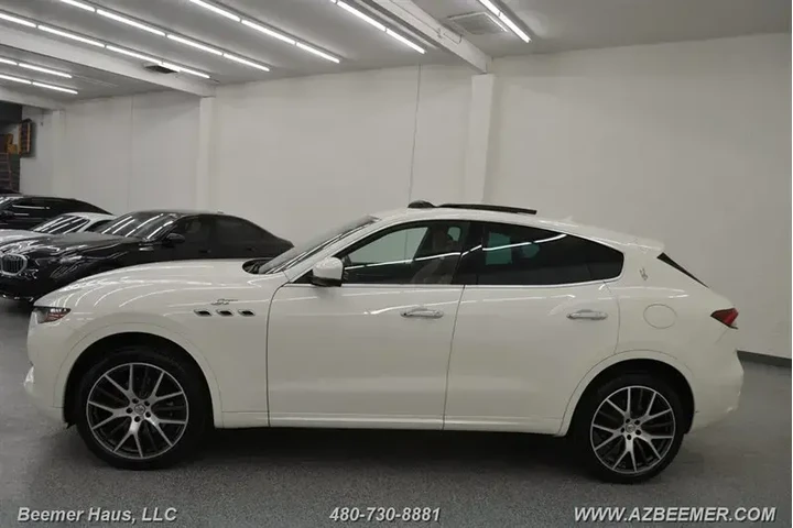 $27998 : Maserati Levante 2022 AWD GT image 4
