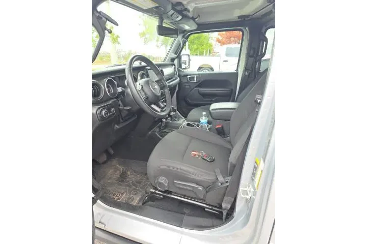 $32928 : Jeep Gladiator 2023 4x4 Spor image 1