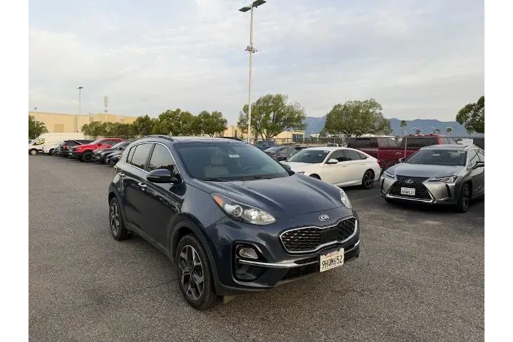 $15900 : Kia Sportage 2021 AWD EX 4dr image 2