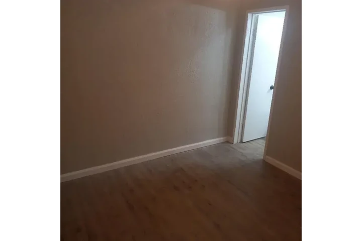 $1695 : 2bed. 1bath image 6