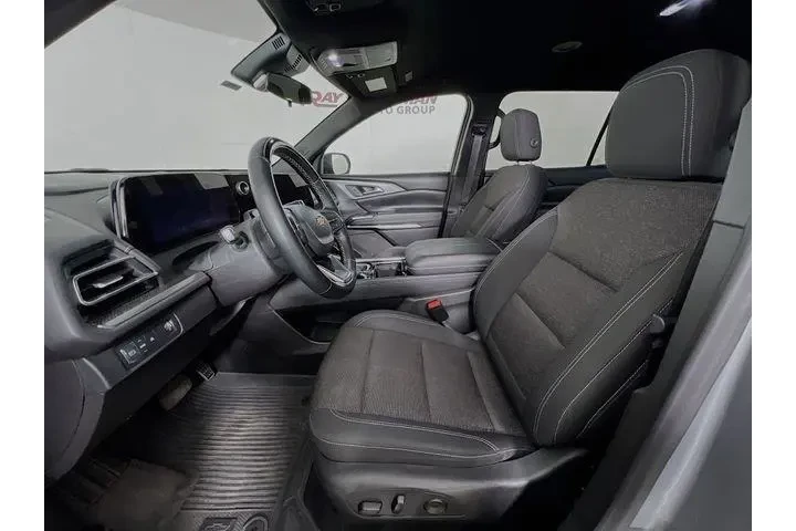 $37975 : Chevrolet Traverse 2024 LT 4 image 9