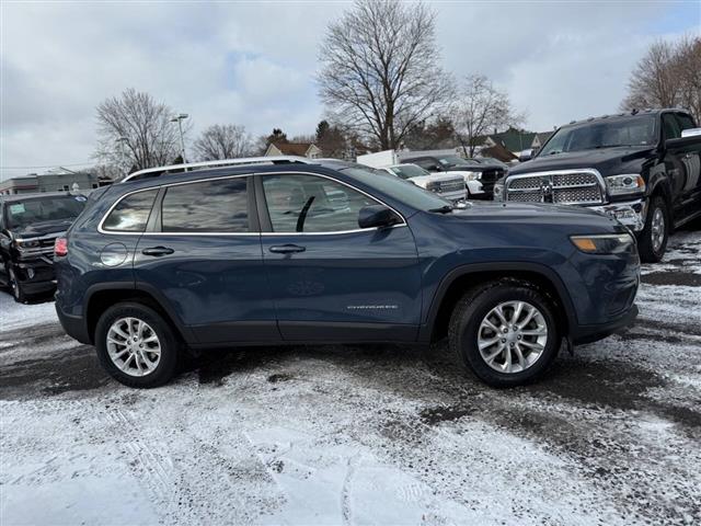 $11990 : 2019 Cherokee image 2