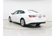 $17998 : Chevrolet Malibu 2021 LT 4dr thumbnail