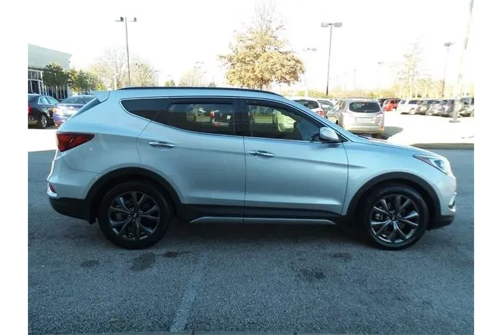 $15089 : Hyundai SANTA FE Sport 2017 image 6