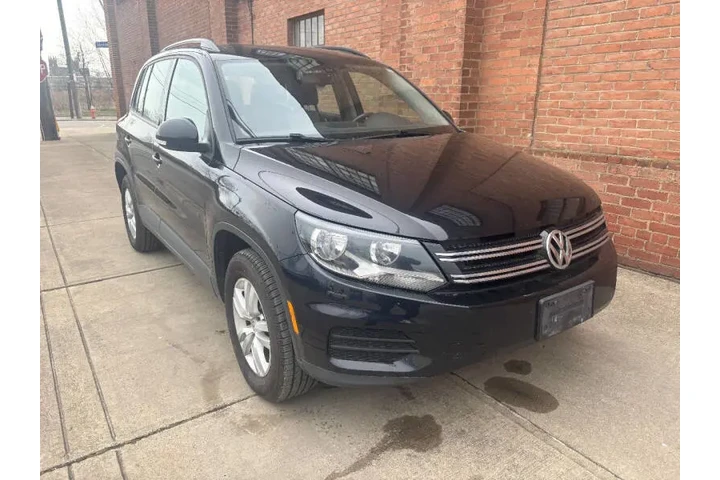 $13500 : 2017 Tiguan 2.0T Limited S 4M image 10