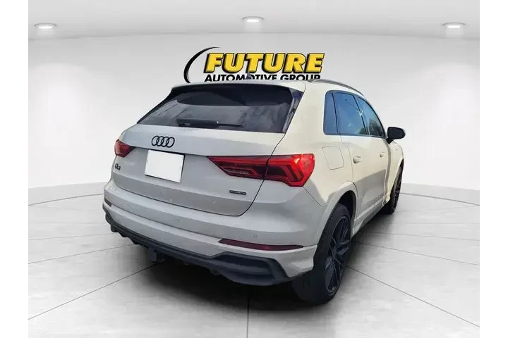 $26997 : Audi Q3 2022 AWD quattro S l image 3