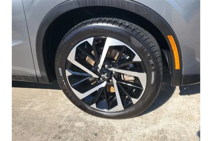 $22988 : Mitsubishi Outlander 2024 AW image 4