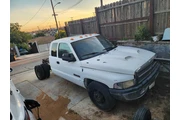 Dodge Ram 3500 con Cummins en Los Angeles
